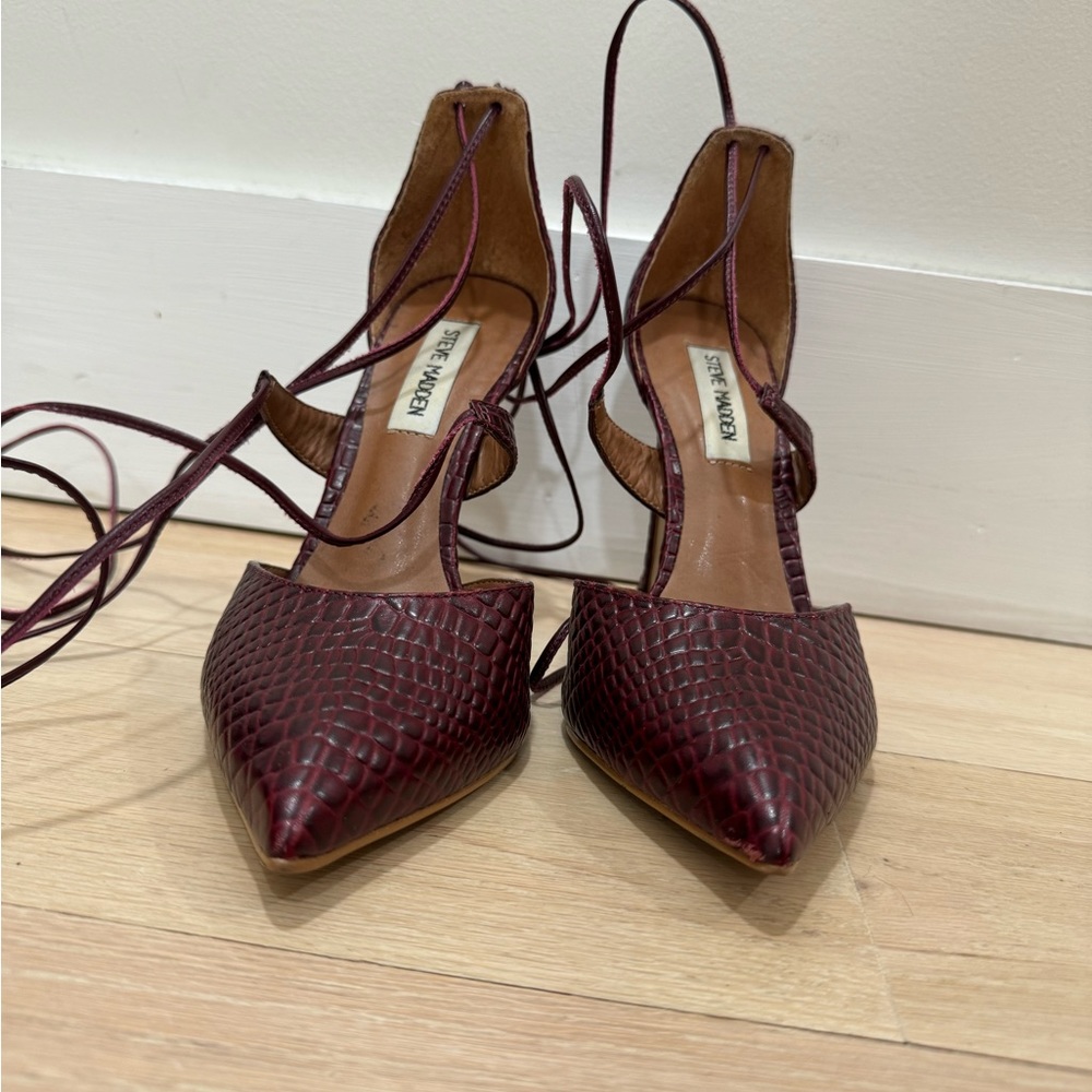 Steve Madden Salón Croco Vino Raela heel